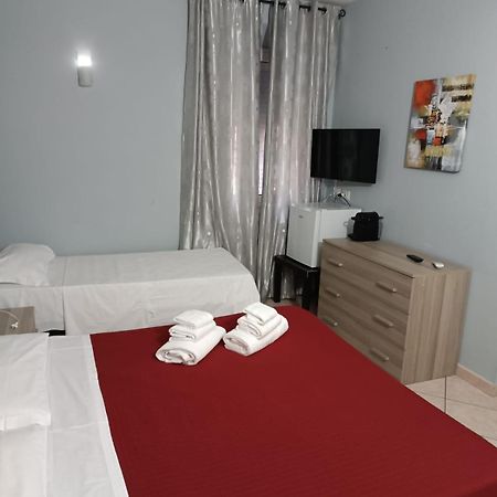 Affitti Only Sleep Bagno Privato Appartement Parma Buitenkant foto
